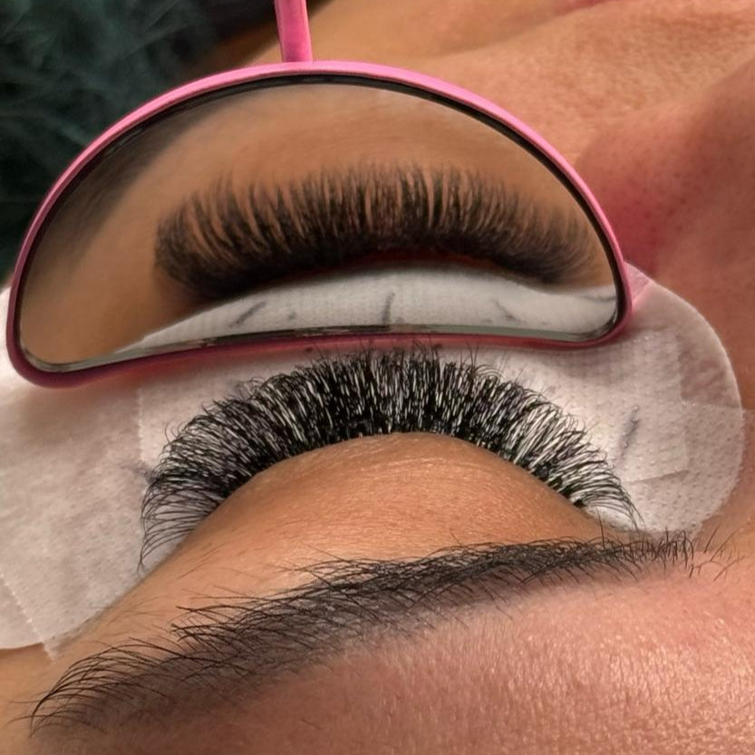 4D 0.07 D Curl - Pre Made Short Stem Fans - XL Tray